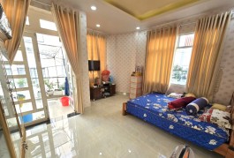 Bán Nhà 3 Tầng Hẻm Xe Hơi 77m2_4.7x16 Chỉ Hơn 8 tỷ Gần ĐH Ngân Hàng Linh Trung Thủ Đức Hiếm Nhà Bán